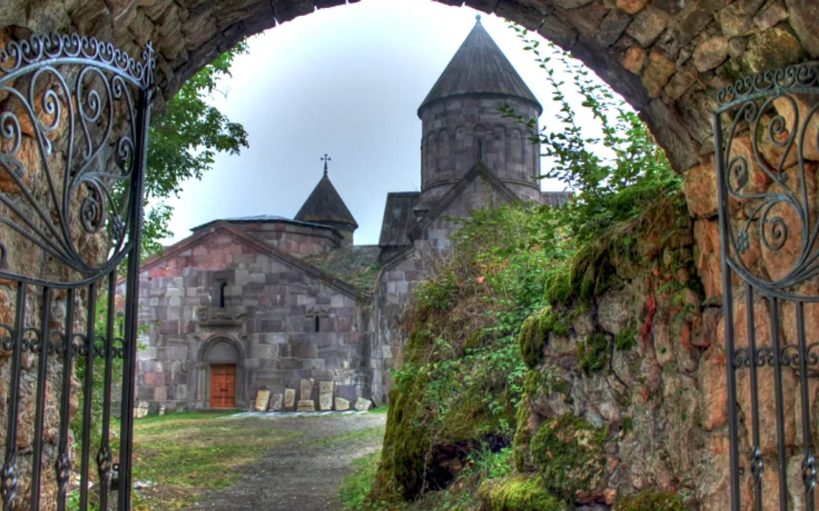 Դիլիջան, Պարզ լիճ և Մակարավանք